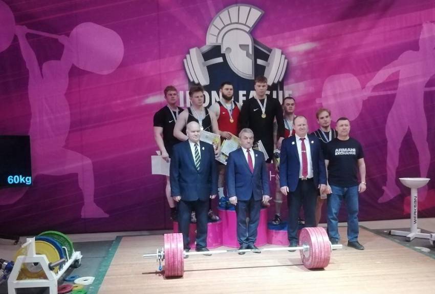 Обучающийся НИУ «БелГУ» стал призёром всероссийских соревнований по тяжёлой атлетике