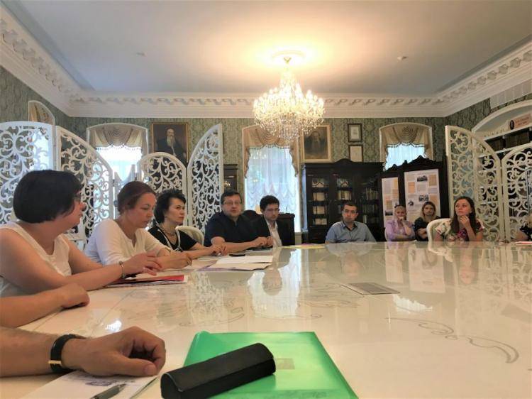 В НИУ «БелГУ» состоялась конференция, приуроченная к юбилею Л.Н. Толстого 
