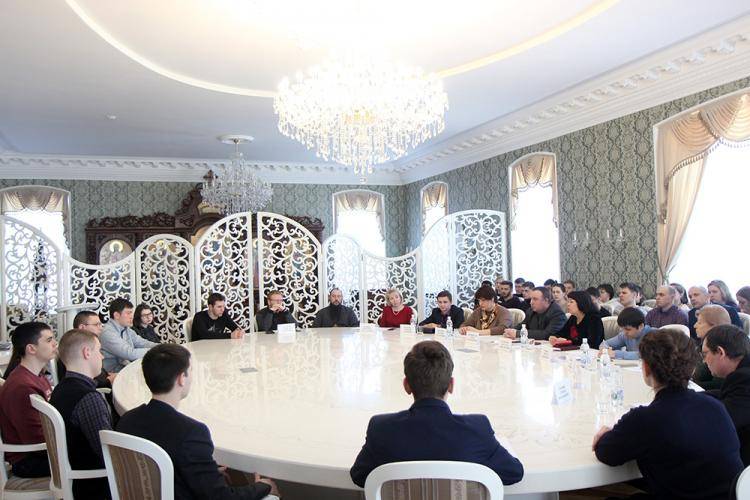 В НИУ «БелГУ» обсудили тему политического экстремизма