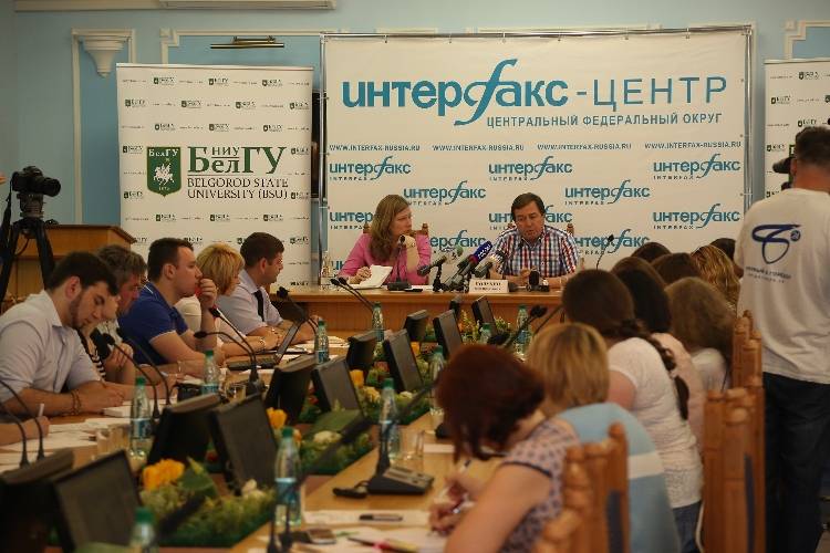 Об особенностях приёмной кампании журналистам рассказал ректор НИУ «БелГУ» Олег Полухин
