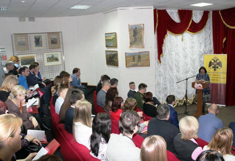 Студенты и преподаватели НИУ «БелГУ» обсудили значение Курской битвы