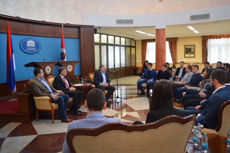Студенты-политологи встретились с первыми лицами Республики Сербской