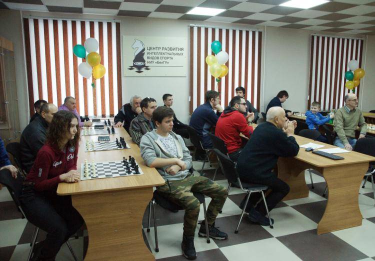 Университет объединил сильнейших шахматистов региона