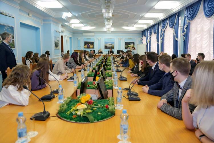 В НИУ «БелГУ» состоялась встреча председателя Белгородской областной Думы со студенческим активом вуза