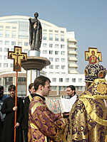 Владыка Иоанн, Архиепископ Белгородский и Старооскольский, освятил новую скульптуру