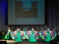 Творческие номера коллективов МКЦ НИУ "БелГУ" органично вписались в программу праздника
