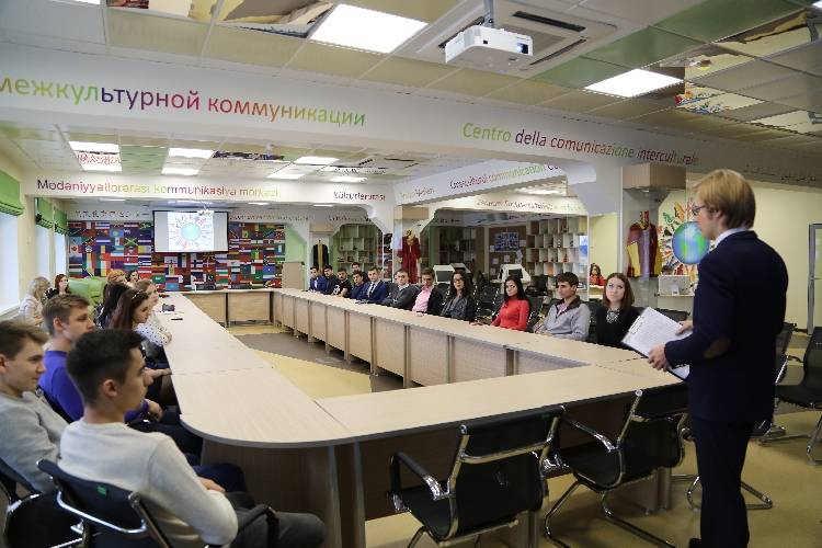 “Policultural education in Russia”