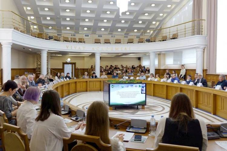 Topical issues of nature management, ecology and sustainable development discussed in Belgorod State University