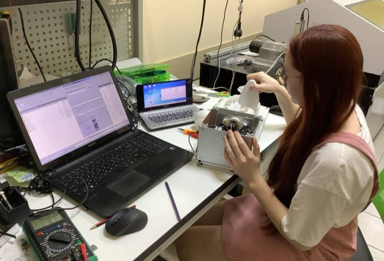Молодые учёные НИУ «БелГУ» запатентовали симуляционный тренажер для использования в образовательном процессе студентов-медиков 
