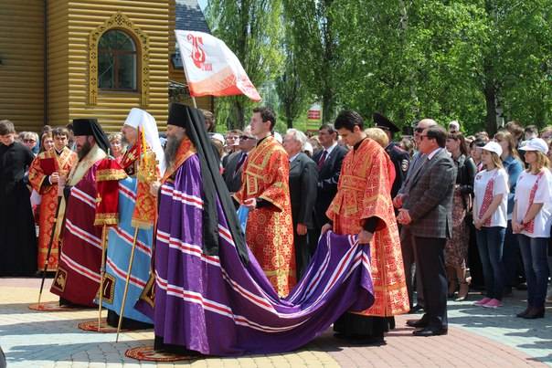 Студенты НИУ «БелГУ» приняли участие в пасхальном празднике