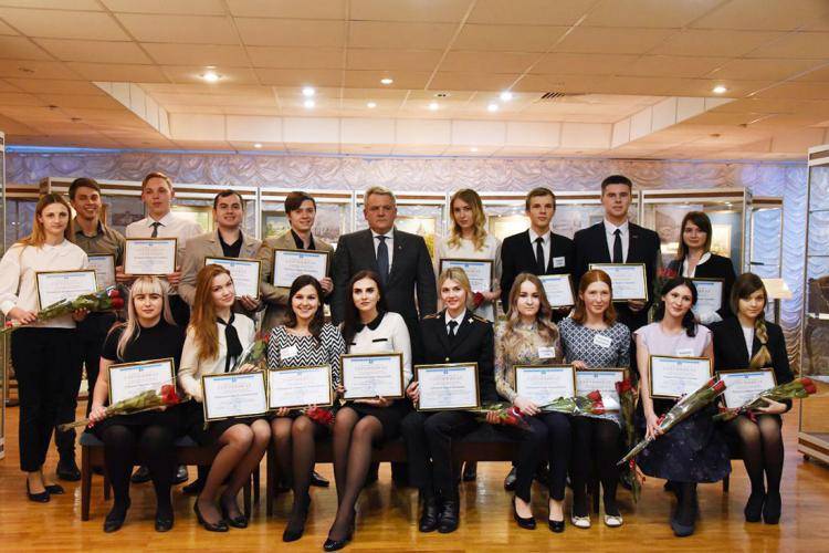 Students of BelSU won personal grants of Belgorod mayor 