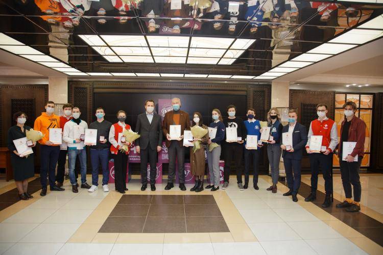 Волонтёры НИУ «БелГУ» награждены медалями Президента РФ
