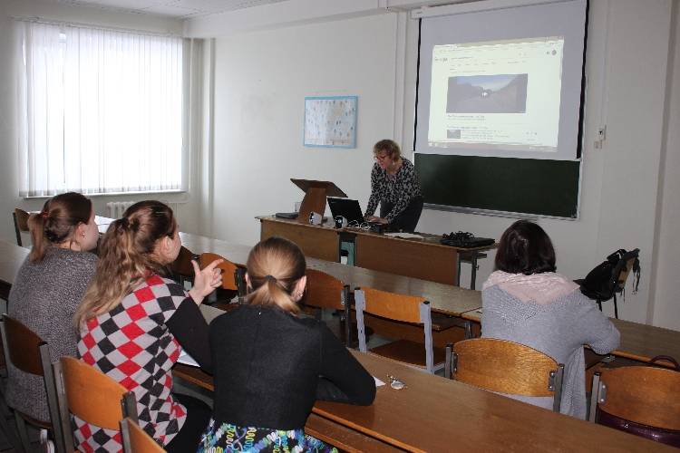 Teacher from Nice gave lectures and seminars in English  