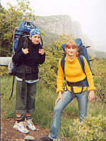 Студентки-альпинистки Екатерина Гаврилова и Наталья Мохнова перед очередным восхождением