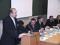 Гостей и участников конференции приветствует декан факультета физической культуры, канд.п.н. В.В. Сокорев